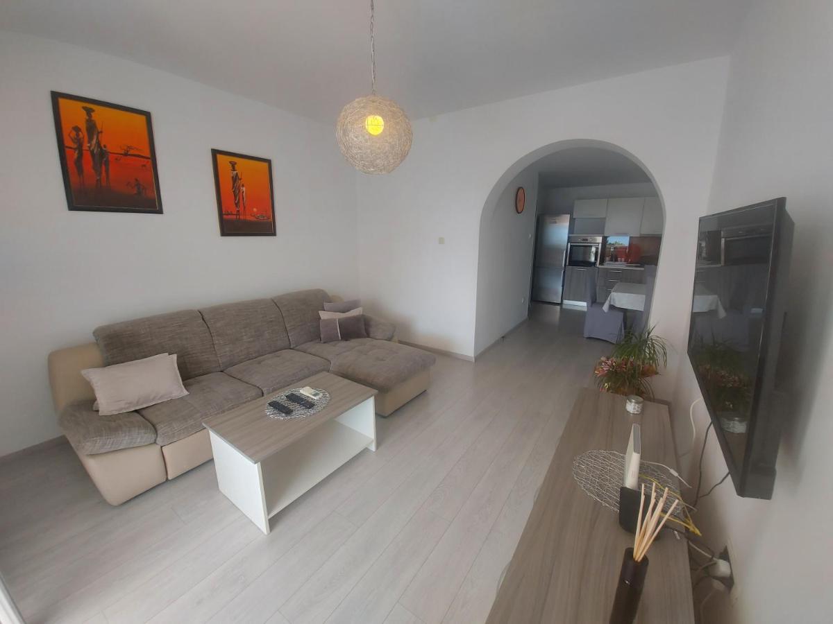 Apartments Kricin 14 Laura Baška Dış mekan fotoğraf