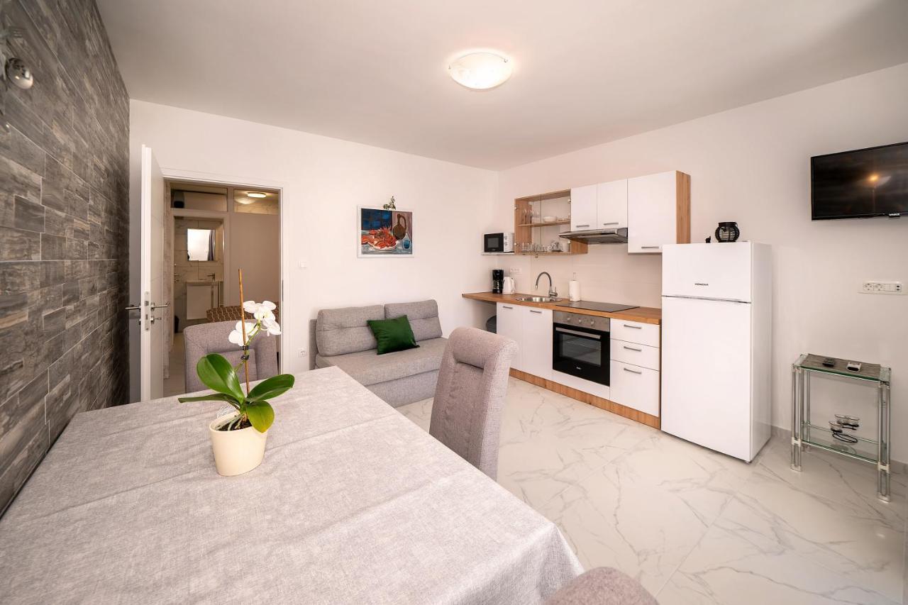 Apartments Kricin 14 Laura Baška Dış mekan fotoğraf