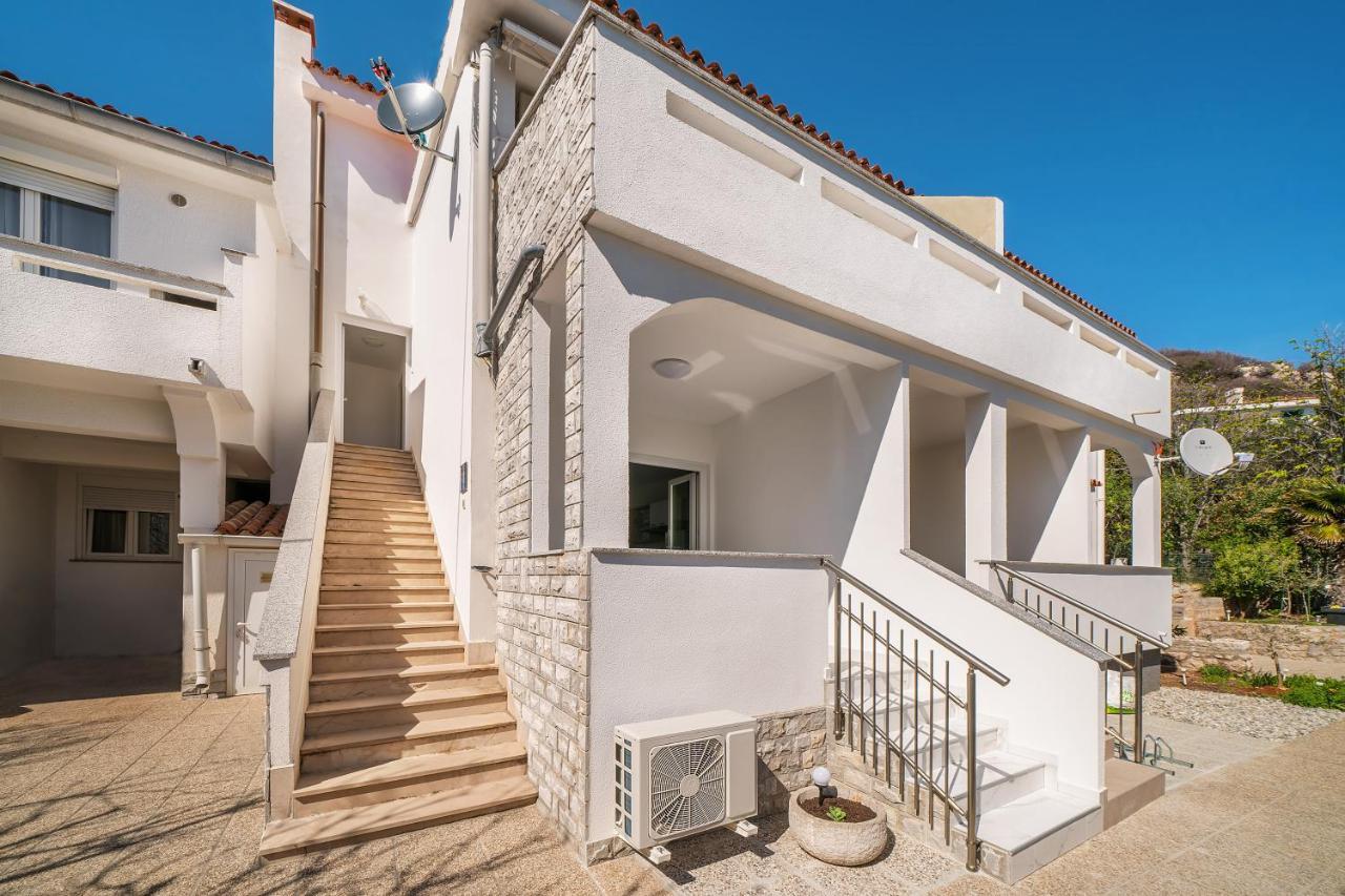 Apartments Kricin 14 Laura Baška Dış mekan fotoğraf